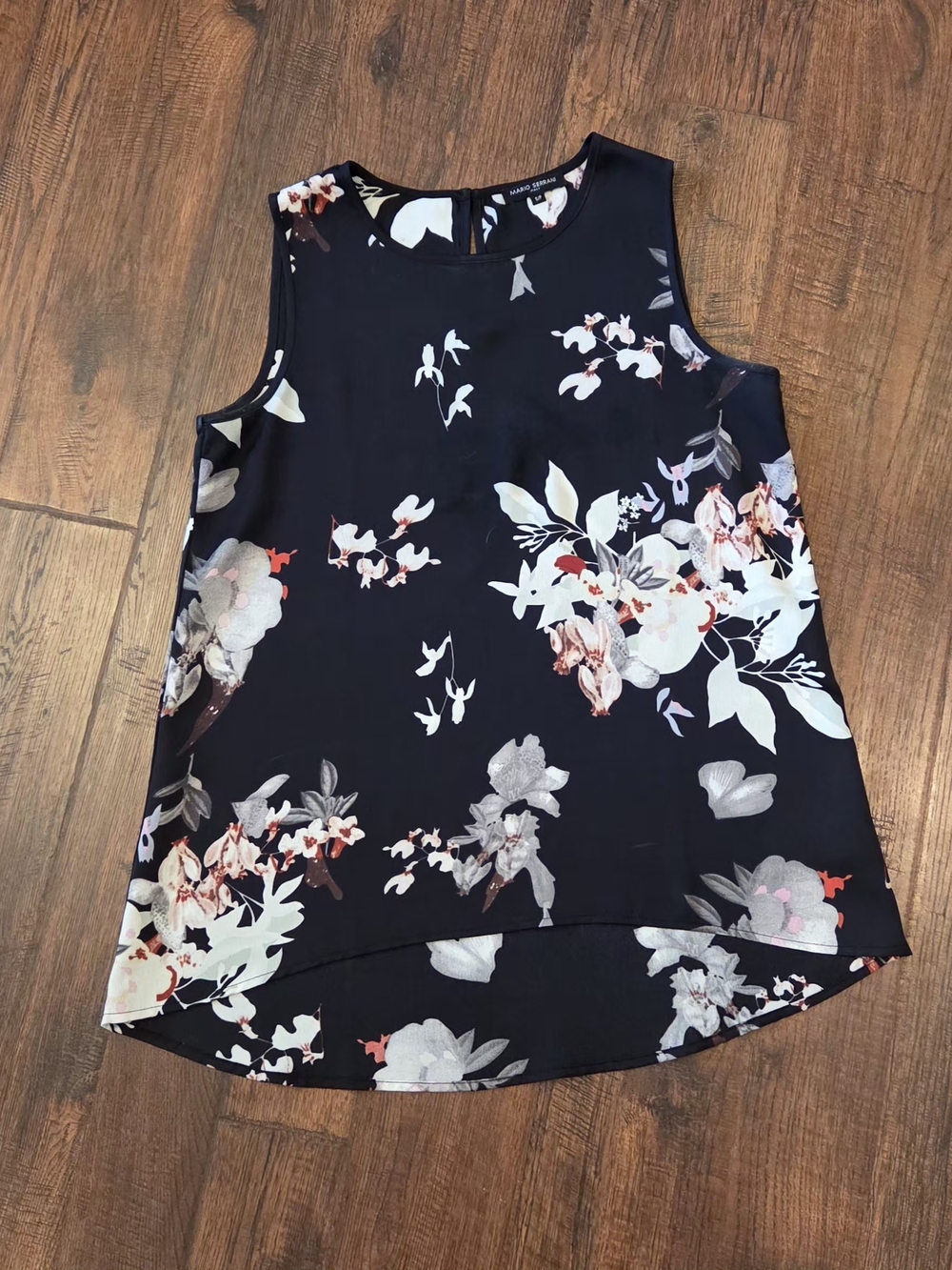 Mario Serrani Sleeveless Blouse Italy Womens SmaFloral Sleeveless Blouse - Black